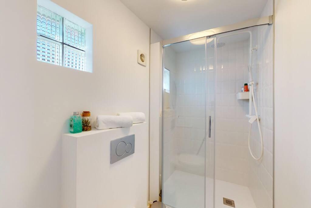 Apartament La Mezzanine Sur Les Toits - Opera/St-Lambert Liège Zewnętrze zdjęcie
